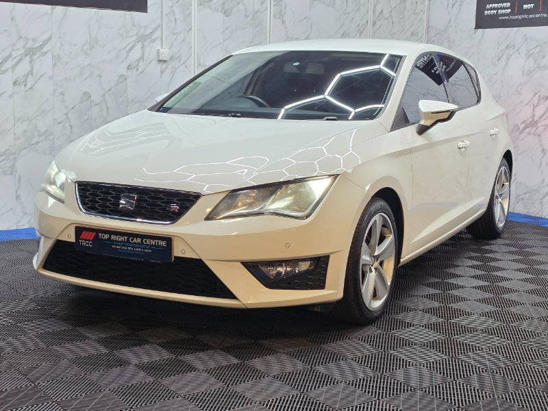 SEAT Leon 2.0 TDI CR FR Hatchback 5dr Diesel Manual s/s 184 ps for sale in Top Right Car Centre