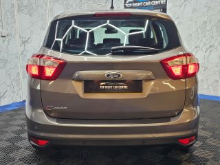 /photos/10057/66bd2266-8140-1472-c129-b2fa63396182_i320x240.jpg
