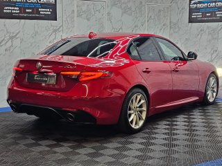 /photos/10057/d1f5e08f-6b39-2f74-3aef-a81e9ce9bc23_i320x240.jpg