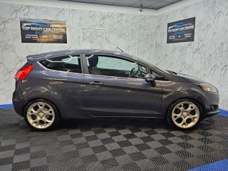 /photos/10057/f11c41de-a2c2-0dfe-902e-a708a68b703c_i320x240.jpg